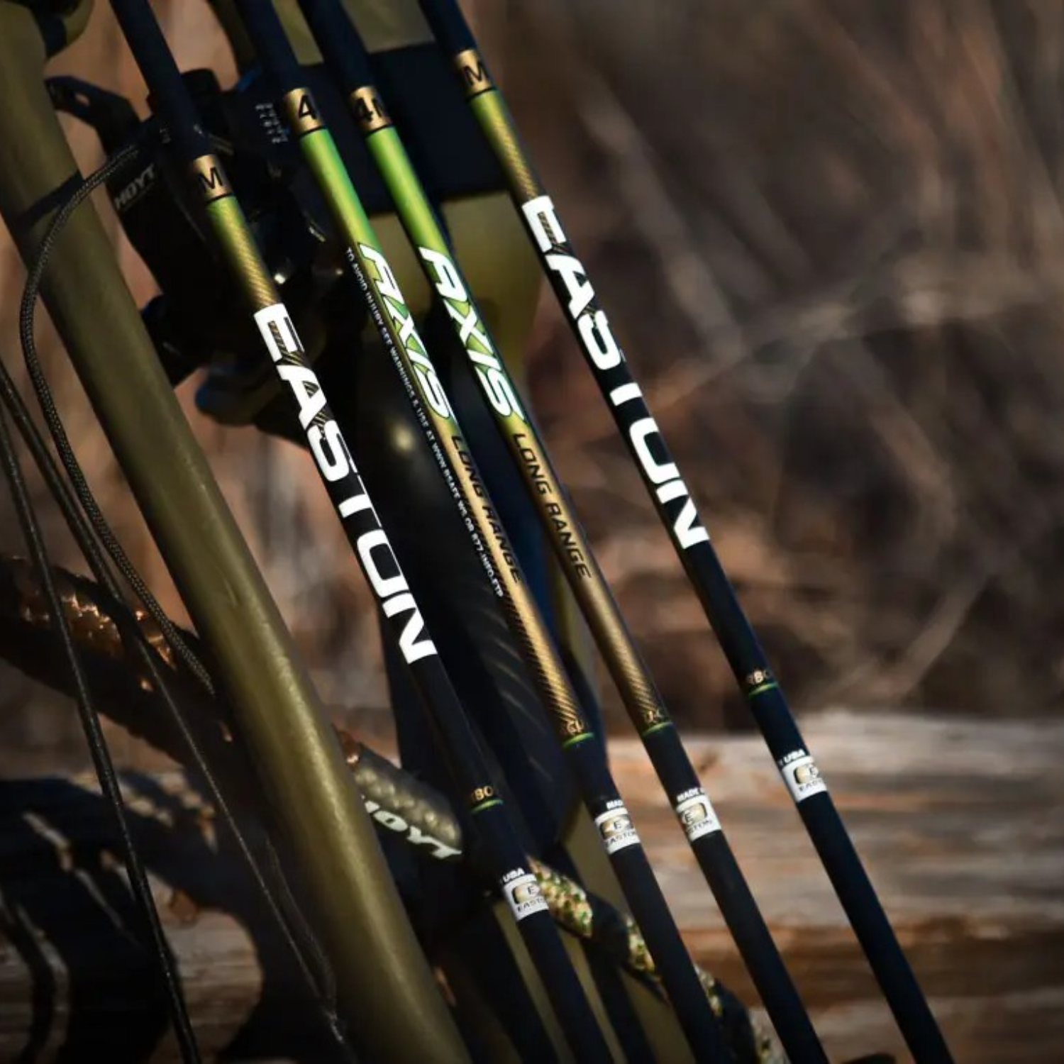 Easton Axis 4mm LR Fletched Arrows - 6 Pack