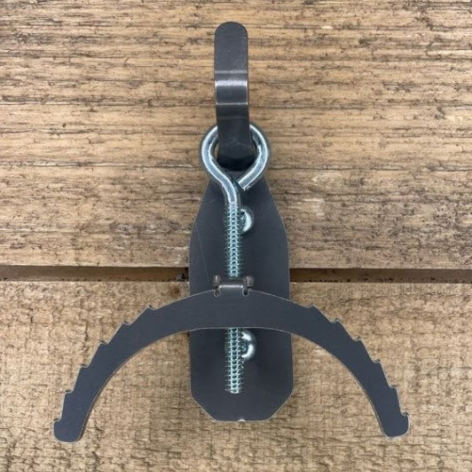 Euro Skull Hangers by Grand Pursuit Outfitting - Image 2